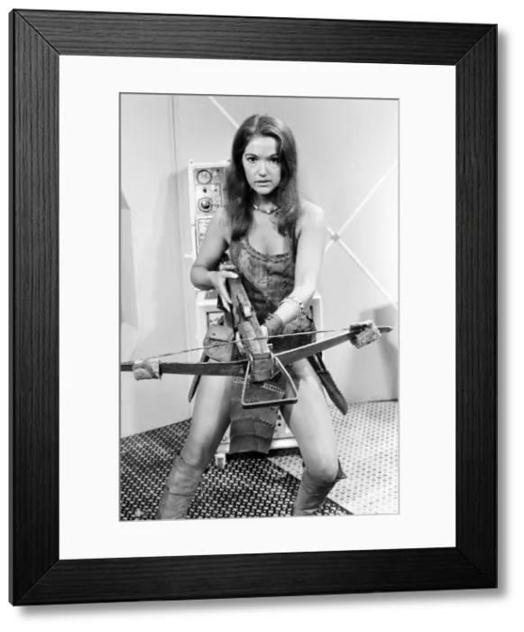 Framed Print : Doctor Who, new assistant Leela played by actress Louise Jameson Framed Print : Doctor Who, new assistant Leela played by actress Louise Jameson