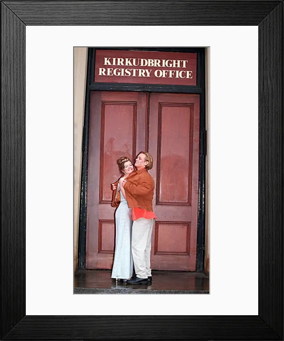 Framed Print : Adam Rickett and Jane Danson January 1998 who play Nick Tilsley Framed Print : Adam Rickett and Jane Danson January 1998 who play Nick Tilsley