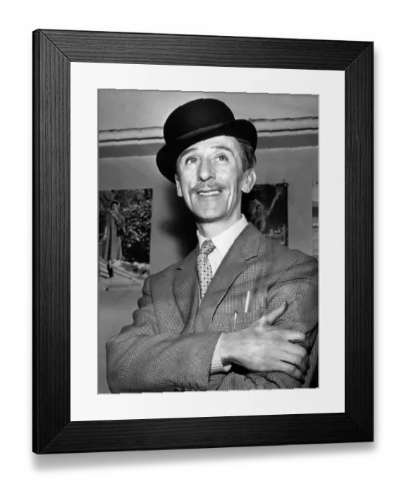 Framed Print : Frankie Burns, Tyneside Comedian. 22nd March 1962. Poor Quality Print Framed Print : Frankie Burns, Tyneside Comedian. 22nd March 1962. Poor Quality Print