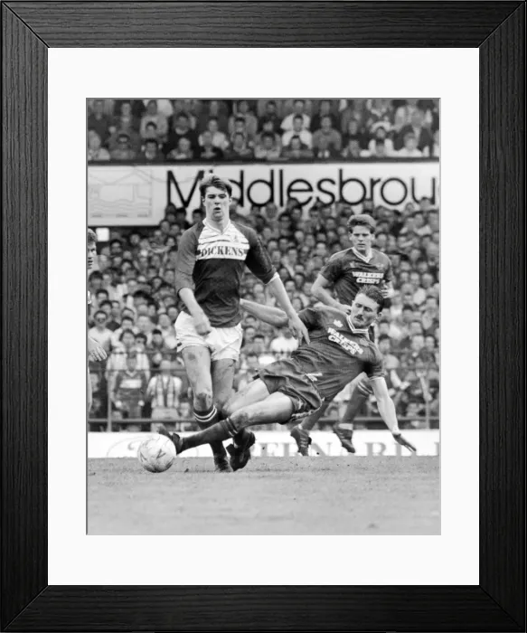 Framed Print : Gary Andrew Pallister (born 30 June 1965) is an English former professional footballer