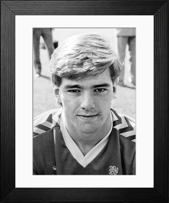 Framed Print : Gary Andrew Pallister (born 30 June 1965) is an English former professional footballer