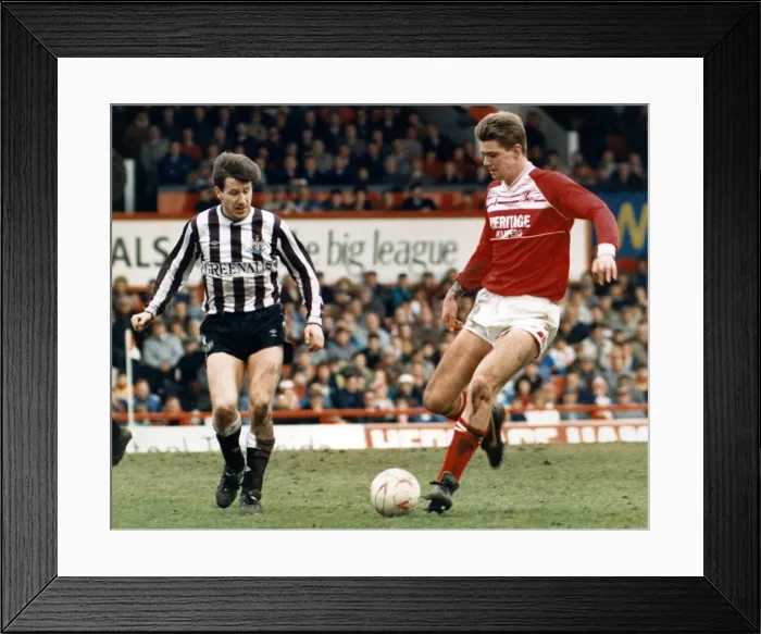 Framed Print : Gary Andrew Pallister (born 30 June 1965) is an English former professional footballer
