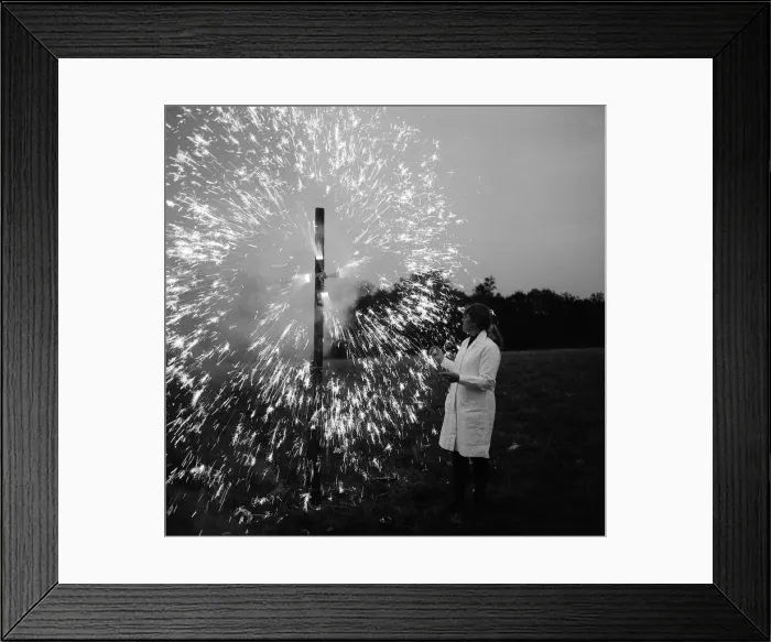 Framed Print : Fireworks / Displays / Guy Fawkes Night October 1968 Fireworks night / Bonfire night Framed Print : Fireworks / Displays / Guy Fawkes Night October 1968 Fireworks night / Bonfire night