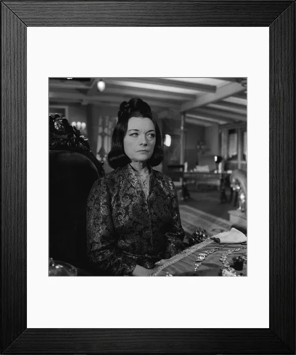 Framed Print : Pola Negri actress on the set of the film The Moon Spinners Box R117 Y2K Scan Framed Print : Pola Negri actress on the set of the film The Moon Spinners Box R117 Y2K Scan