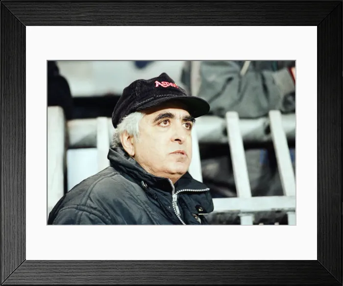 Framed Print : Wimbledon 1-3 Everton, League match at Selhurst Park, Tuesday 26th January 1993 Framed Print : Wimbledon 1-3 Everton, League match at Selhurst Park, Tuesday 26th January 1993