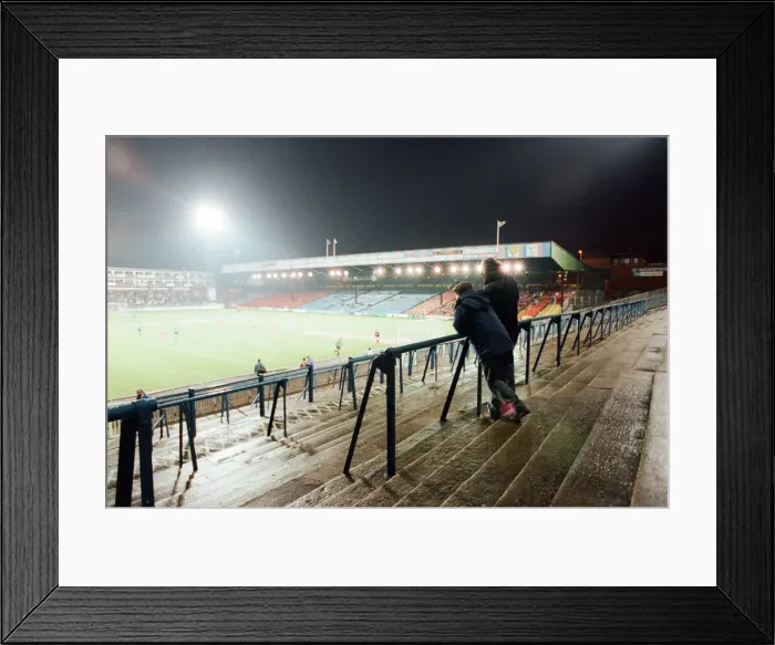 Framed Print : Wimbledon 1-3 Everton, League match at Selhurst Park, Tuesday 26th January 1993
