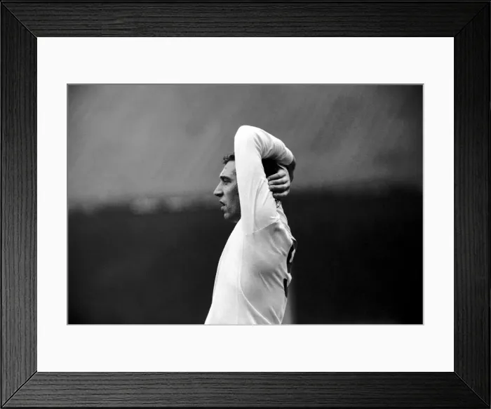 Framed Print : English League Divison One match at White Hart Lane. Tottenham Hotspur 2 v West Ham Framed Print : English League Divison One match at White Hart Lane. Tottenham Hotspur 2 v West Ham