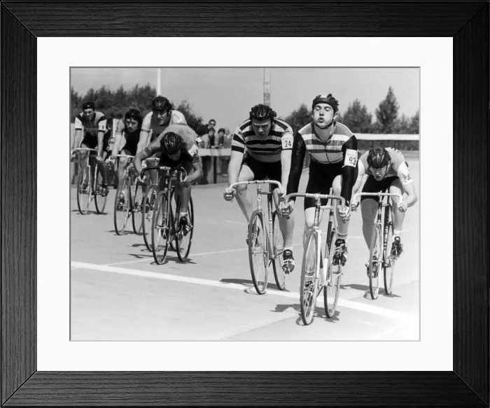 Framed Print : Cycle Racing at Clairville Stadium, Middlesbrough. 14th August 1982
