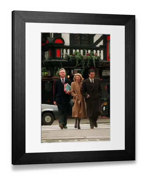 Framed Print : Gillian Taylforth actress and fiance Geoff Knights who are suing the Sun Newspaper for Framed Print : Gillian Taylforth actress and fiance Geoff Knights who are suing the Sun Newspaper for