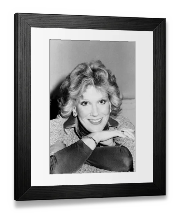 Framed Print : Singer Dusty Springfield pictured a t a photocall at the Savoy Hotel in London Framed Print : Singer Dusty Springfield pictured a t a photocall at the Savoy Hotel in London