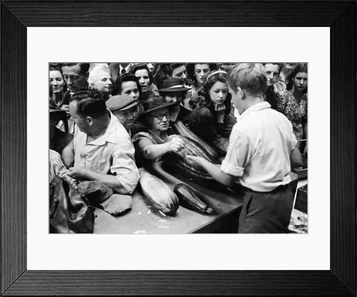 Framed Print : Customers at a Growers Fair Price Vegetable Market Framed Print : Customers at a Growers Fair Price Vegetable Market