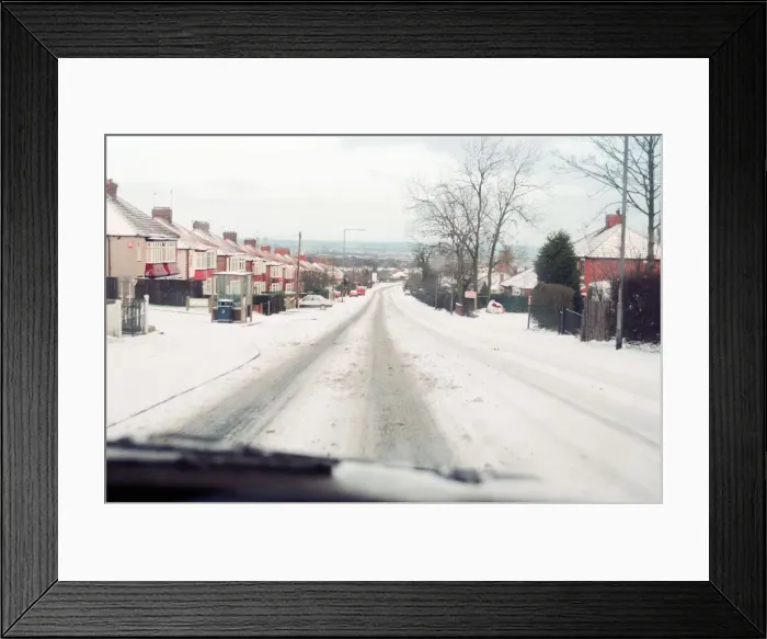 Framed Print : Light traffic on road as cold snap hits Ormesby Bank, Middlesbrough, 28th February 1993 Framed Print : Light traffic on road as cold snap hits Ormesby Bank, Middlesbrough, 28th February 1993