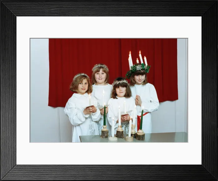 Framed Print : Kirklees Anglo Scandinavian Society celebrating Luciafest (Saint Lucy