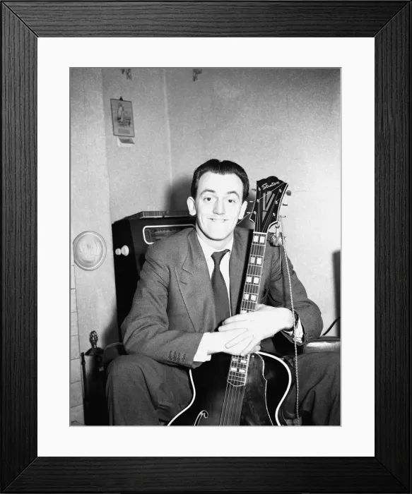 Framed Print : Welsh comedian Stan Stennett who starred in the BBC light programme Welsh Rarebit 14th Framed Print : Welsh comedian Stan Stennett who starred in the BBC light programme Welsh Rarebit 14th