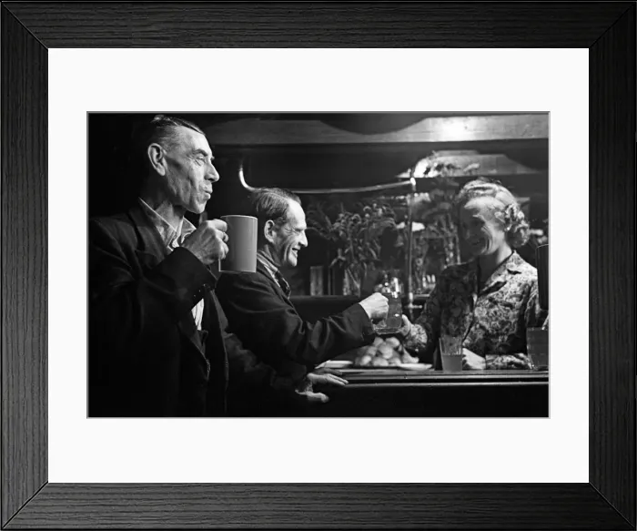 Framed Print : Customers and staff at the Cider House on Harrow Road, London. Circa 1946 Framed Print : Customers and staff at the Cider House on Harrow Road, London. Circa 1946