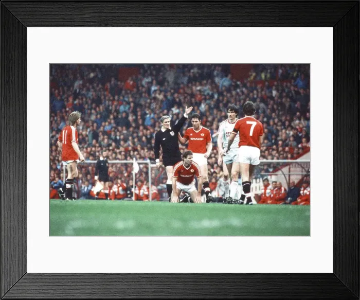 Framed Print : Left to right, Jesper Olsen, the referee, Brian McClair (on the floor) Framed Print : Left to right, Jesper Olsen, the referee, Brian McClair (on the floor)