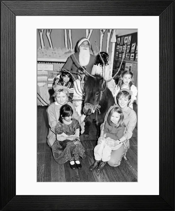 Framed Print : Birkby Infants and Nursery School Father Christmas visit Framed Print : Birkby Infants and Nursery School Father Christmas visit