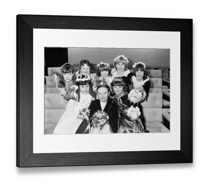 Framed Print : Festival of Queens held by the National Childrens HOme at Huddersfield town hall