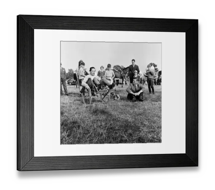 Framed Print : Finmere Jumping Show and Gymkhana near Buckingham in aid of Stoke Mandeville Games