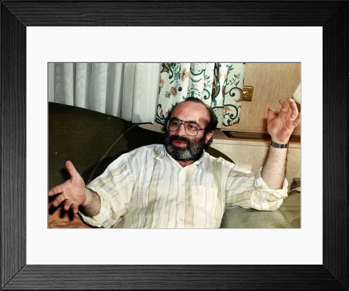 Framed Print : Bob Hoskins Actor DBase Framed Print : Bob Hoskins Actor DBase
