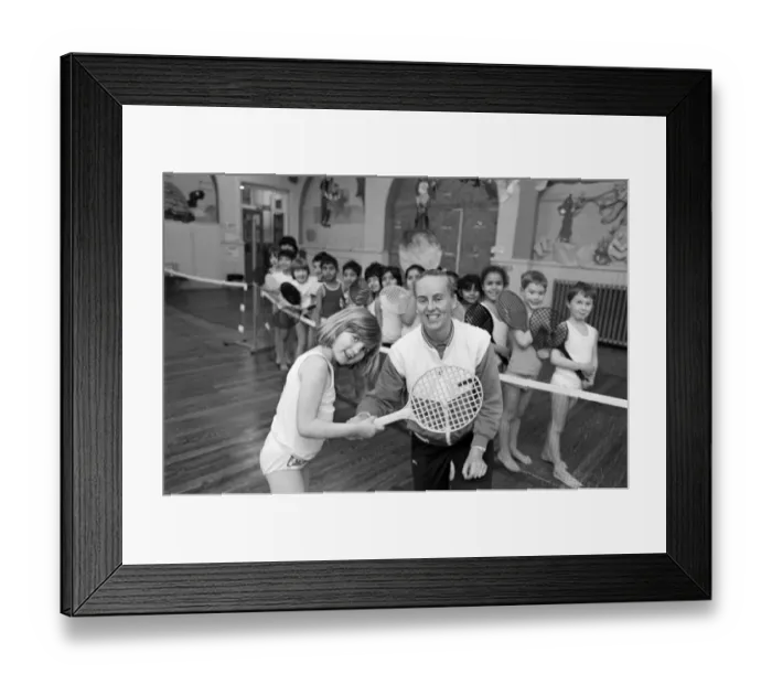 Framed Print : Pupils from Birkby Infant School, learn short tennis from Karen McLoughlin Framed Print : Pupils from Birkby Infant School, learn short tennis from Karen McLoughlin