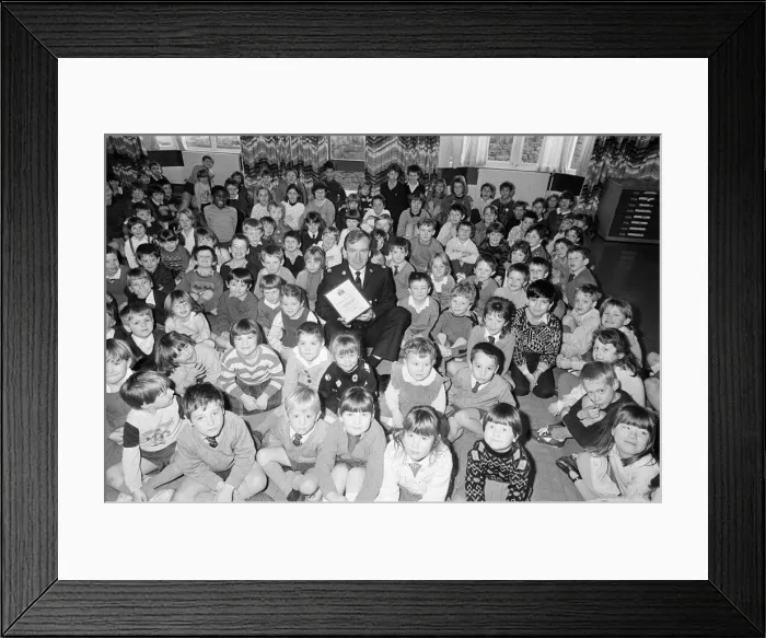 Framed Print : Linthwaite Church of England School pupils being presented with a road safety certificate Framed Print : Linthwaite Church of England School pupils being presented with a road safety certificate