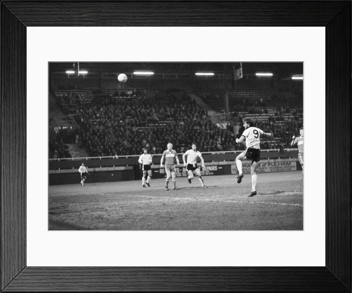 Framed Print : Fulham 0-0 Middlesbrough, Anglo Scottish Cup Final, 2nd Leg at Craven Cottage Framed Print : Fulham 0-0 Middlesbrough, Anglo Scottish Cup Final, 2nd Leg at Craven Cottage