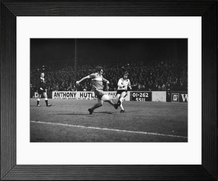 Framed Print : Fulham 0-0 Middlesbrough, Anglo Scottish Cup Final, 2nd Leg at Craven Cottage Framed Print : Fulham 0-0 Middlesbrough, Anglo Scottish Cup Final, 2nd Leg at Craven Cottage