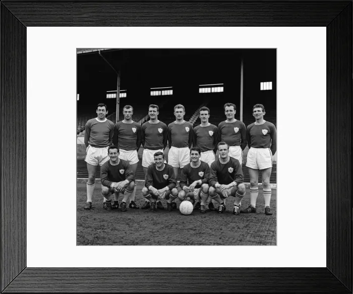 Framed Print : Leicester City team pose for a group photograph. Back row left to right Framed Print : Leicester City team pose for a group photograph. Back row left to right