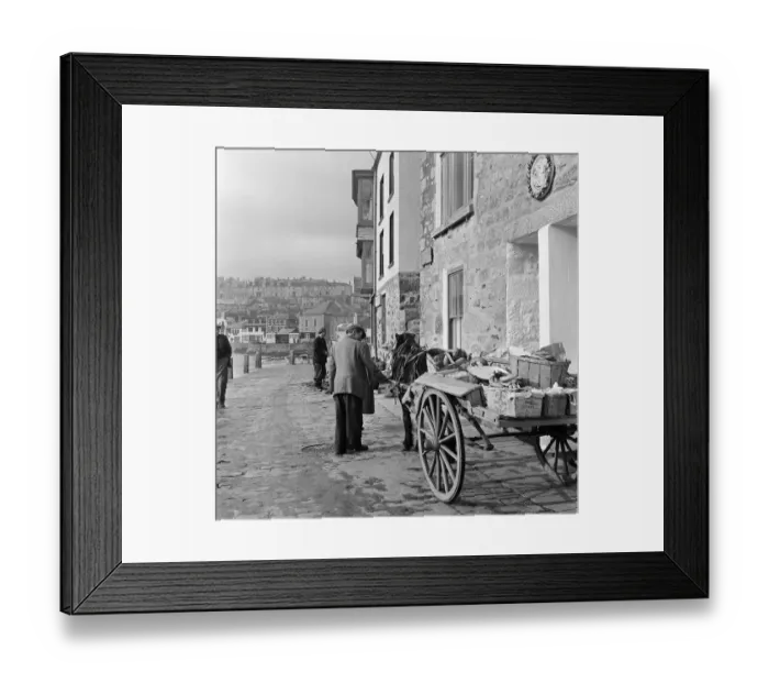 Framed Print : General views of St Ives, Cornwall. A horse and cart pulling fruit and vegetables Framed Print : General views of St Ives, Cornwall. A horse and cart pulling fruit and vegetables