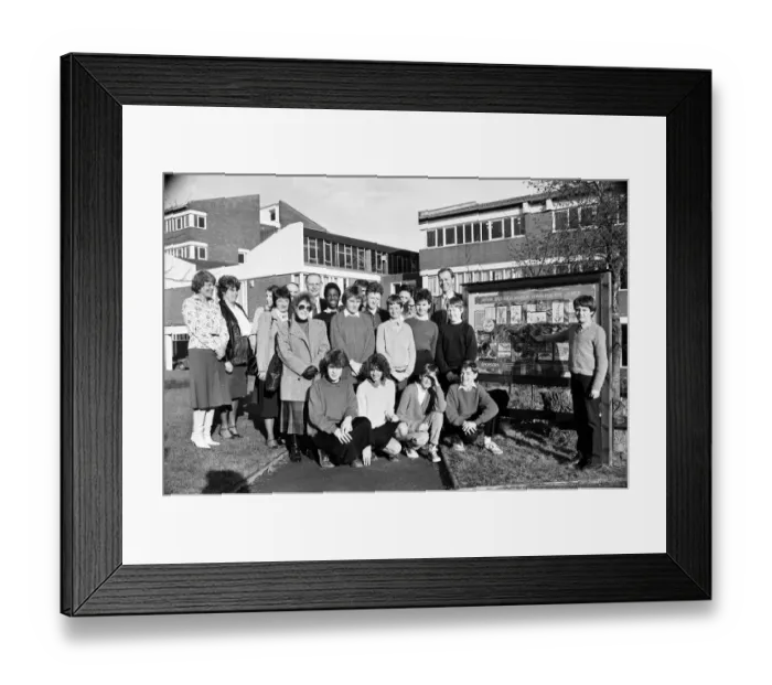 Framed Print : Pupils from Moor End School, Crosland Moor, display their environmental projects Framed Print : Pupils from Moor End School, Crosland Moor, display their environmental projects