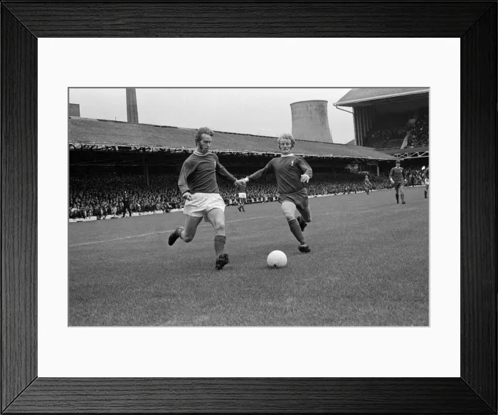 Framed Print : Leicester City 1-0 Liverpool, Charity Shield football match at Filbert Street