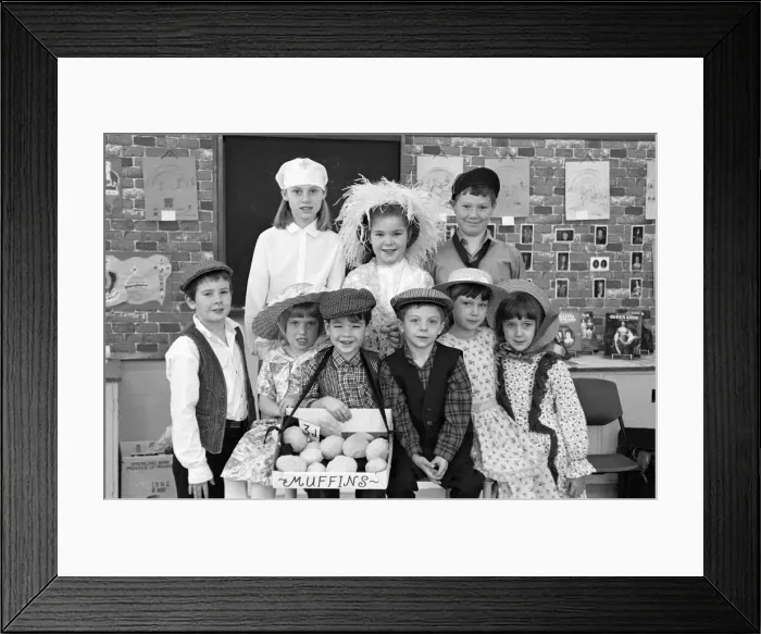 Framed Print : Clough Head J&I School stages an old time music hall event in Slaithwaite Civic Hall