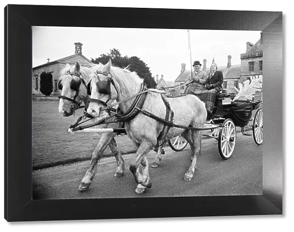 Coach and Horses, being used to beat the fuel shortage at Walton Hall, Walton