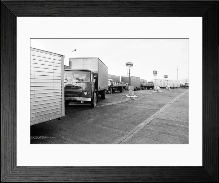 Framed Print : Diesel Fuel Queues, Corley Service Station, Birmingham, Wednesday 12th December 1973 Framed Print : Diesel Fuel Queues, Corley Service Station, Birmingham, Wednesday 12th December 1973
