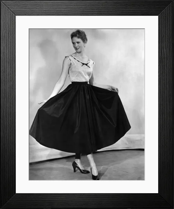 Framed Print : A fashion photograph from December 1953 Framed Print : A fashion photograph from December 1953