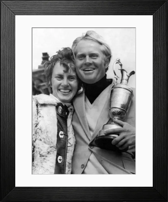 Framed Print : British Open 1970. St Andrews, Sunday 12th July 1970. Jack Nicklaus Framed Print : British Open 1970. St Andrews, Sunday 12th July 1970. Jack Nicklaus