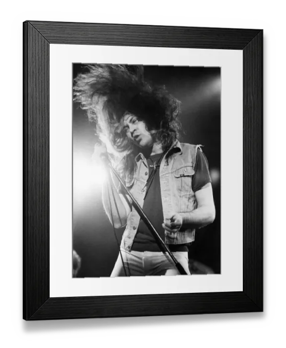 Framed Print : Former Deep Purple singer Ian Gillan performing in concert. October 1982