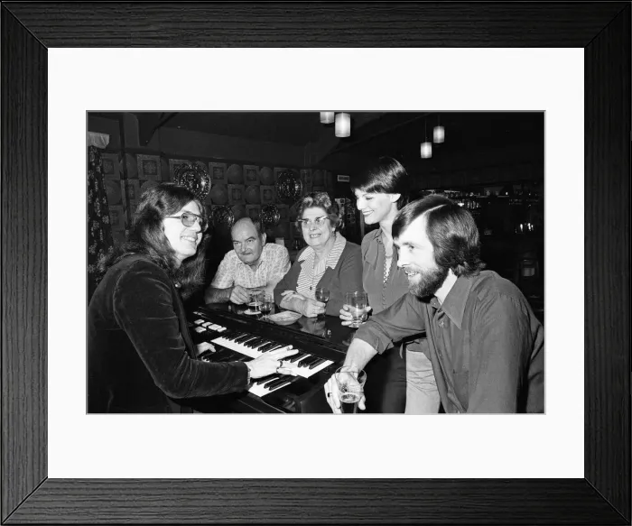 Framed Print : The Deep Purple rock group new lead singer David Coverdale who replaced Ian Gillan Framed Print : The Deep Purple rock group new lead singer David Coverdale who replaced Ian Gillan