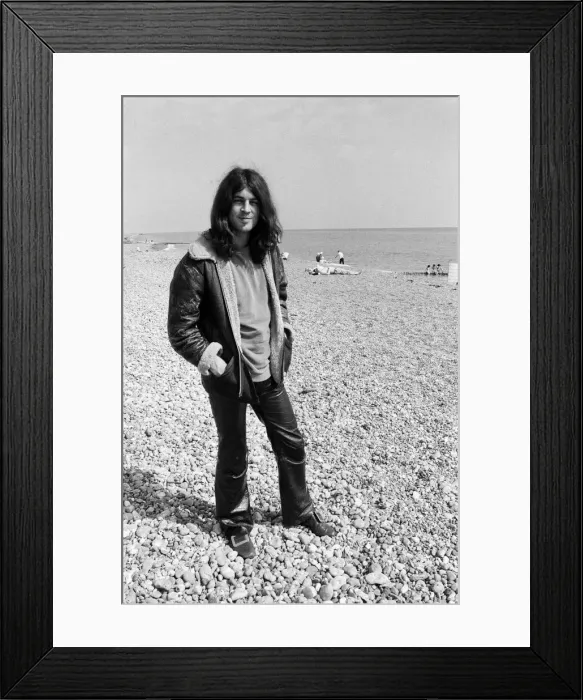 Framed Print : Ian Gillan, lead singer of the Deep Purple rock group, pictured in the Royal Pavillion Framed Print : Ian Gillan, lead singer of the Deep Purple rock group, pictured in the Royal Pavillion