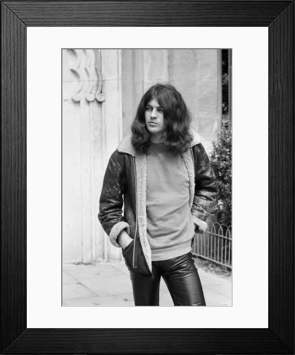 Framed Print : Ian Gillan, lead singer of the Deep Purple rock group, pictured in the Royal Pavillion Framed Print : Ian Gillan, lead singer of the Deep Purple rock group, pictured in the Royal Pavillion