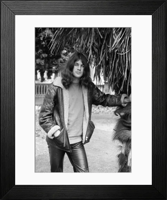 Framed Print : Ian Gillan, lead singer of the Deep Purple rock group, pictured in the Royal Pavillion Framed Print : Ian Gillan, lead singer of the Deep Purple rock group, pictured in the Royal Pavillion
