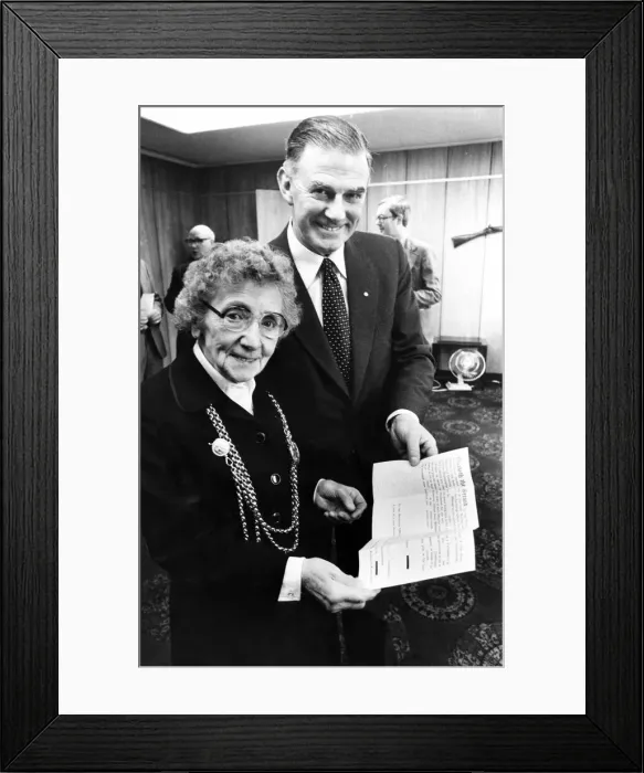 Framed Print : Election writs for the four Newcastle constituencies were handed over to the Lord Mayor