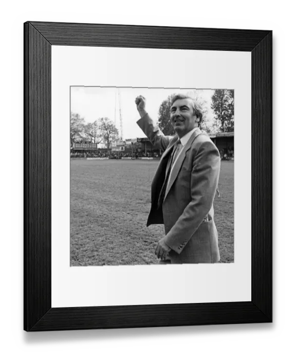 Framed Print : Middlesbrough FC chairman Alf Duffield, punching the air with his fist