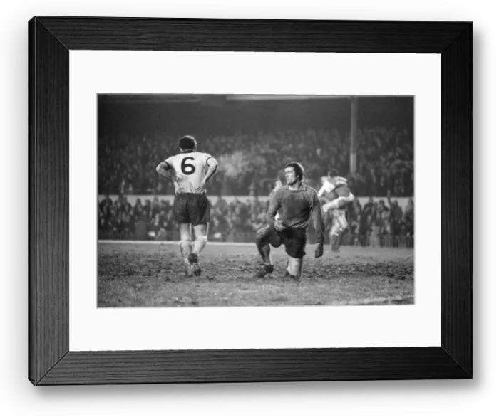 Framed Print : Arsenal 3-0 Coventry City, FA Cup Replay match at Highbury, Wednesday 29th January 1975