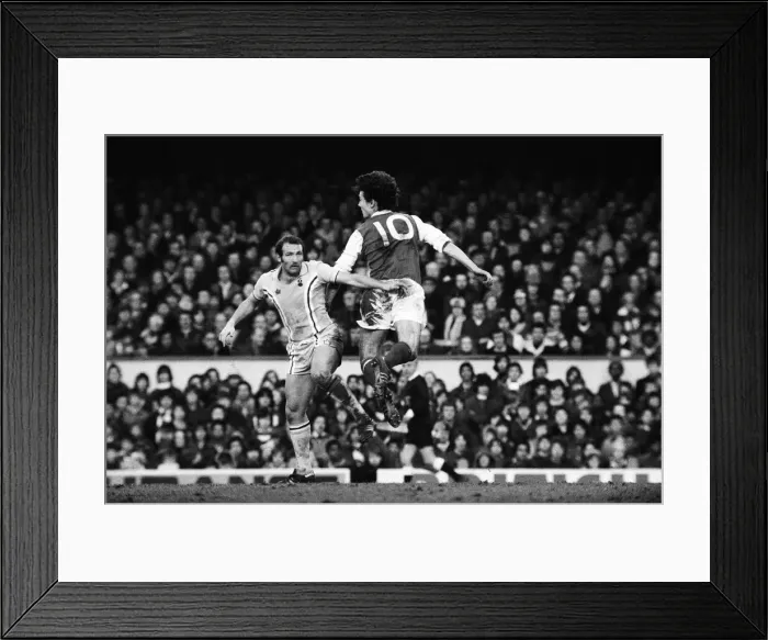 Framed Print : Arsenal 3-1 Coventry City, FA Cup match at Highbury, Saturday 29th January 1977 Framed Print : Arsenal 3-1 Coventry City, FA Cup match at Highbury, Saturday 29th January 1977
