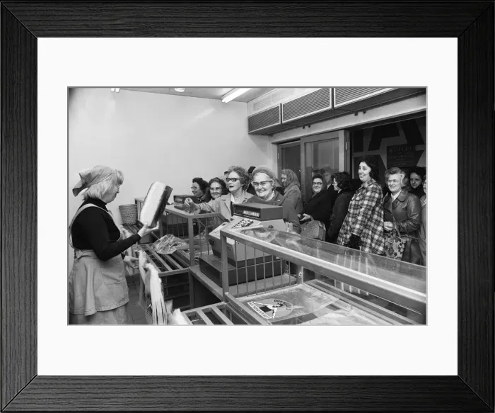 Framed Print : THE SEVENTIES were a time of strikes and, in December 1974 Framed Print : THE SEVENTIES were a time of strikes and, in December 1974