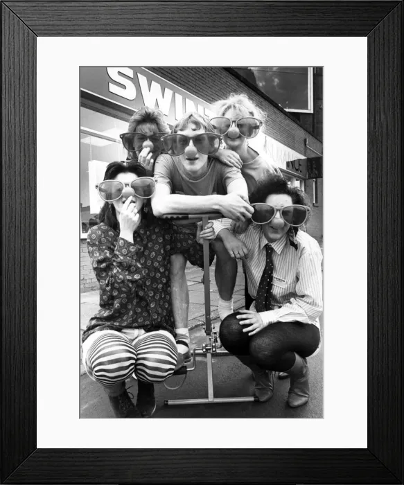 Framed Print : Swinton Insurance Thornaby workers Beverly Lenham, Debbie Peat, Philip O Hara Framed Print : Swinton Insurance Thornaby workers Beverly Lenham, Debbie Peat, Philip O Hara