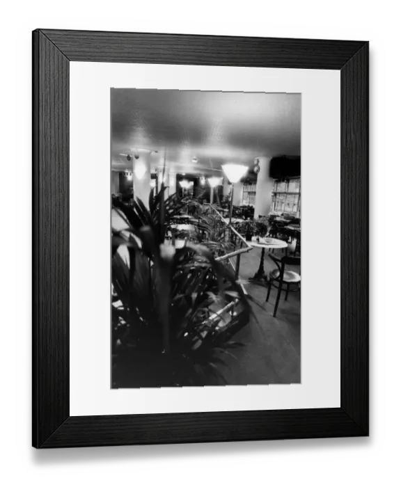 Framed Print : Walkers Nightclub, Friars Street, Newcastle, 14th December 1984 Framed Print : Walkers Nightclub, Friars Street, Newcastle, 14th December 1984
