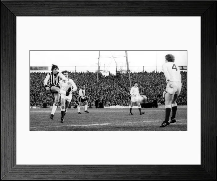 Framed Print : Newcastle 3 -1 Sunderland English League Division 2 match held at St James Park Framed Print : Newcastle 3 -1 Sunderland English League Division 2 match held at St James Park